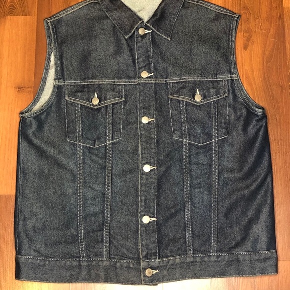 Short Sleeve men’s Jean Jacket - Picture 2 of 2